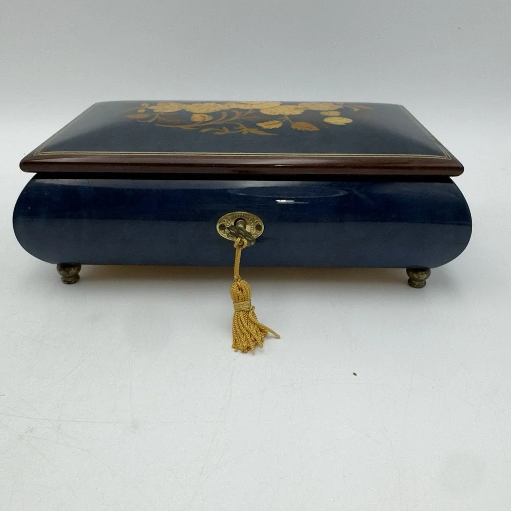 REUGE JEWELRY MUSIC BOX Wood Blue Beige Floral Inlay Italy Memory Cats Key Vtg